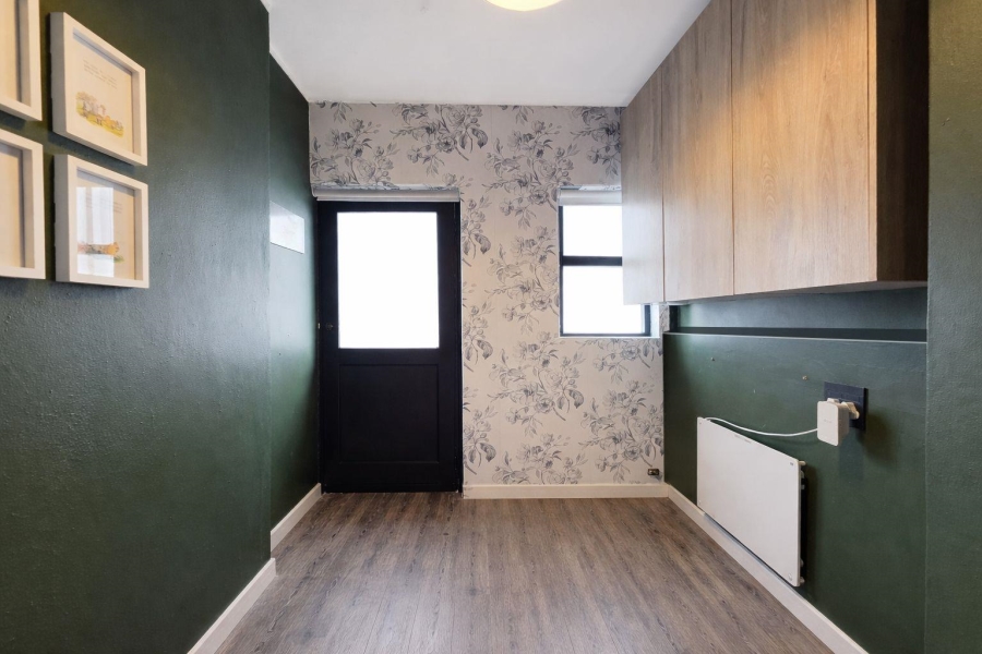 To Let 2 Bedroom Property for Rent in Sea Point Western Cape